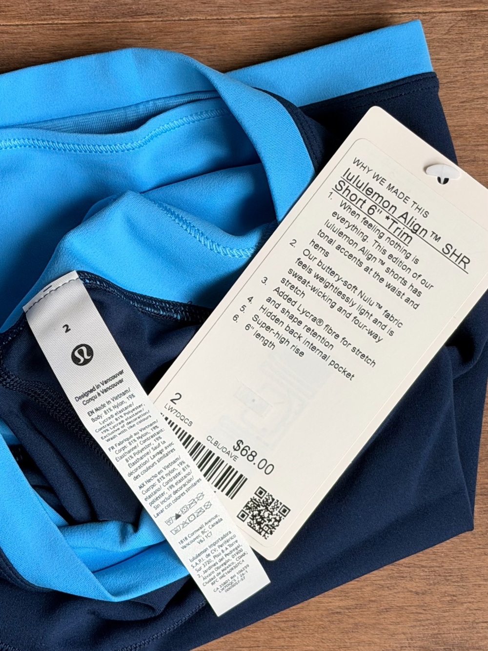 lululemon athletica Navy High-Waisted 6” Biker Shorts with Light Blue Trim - Picture 6 of 6